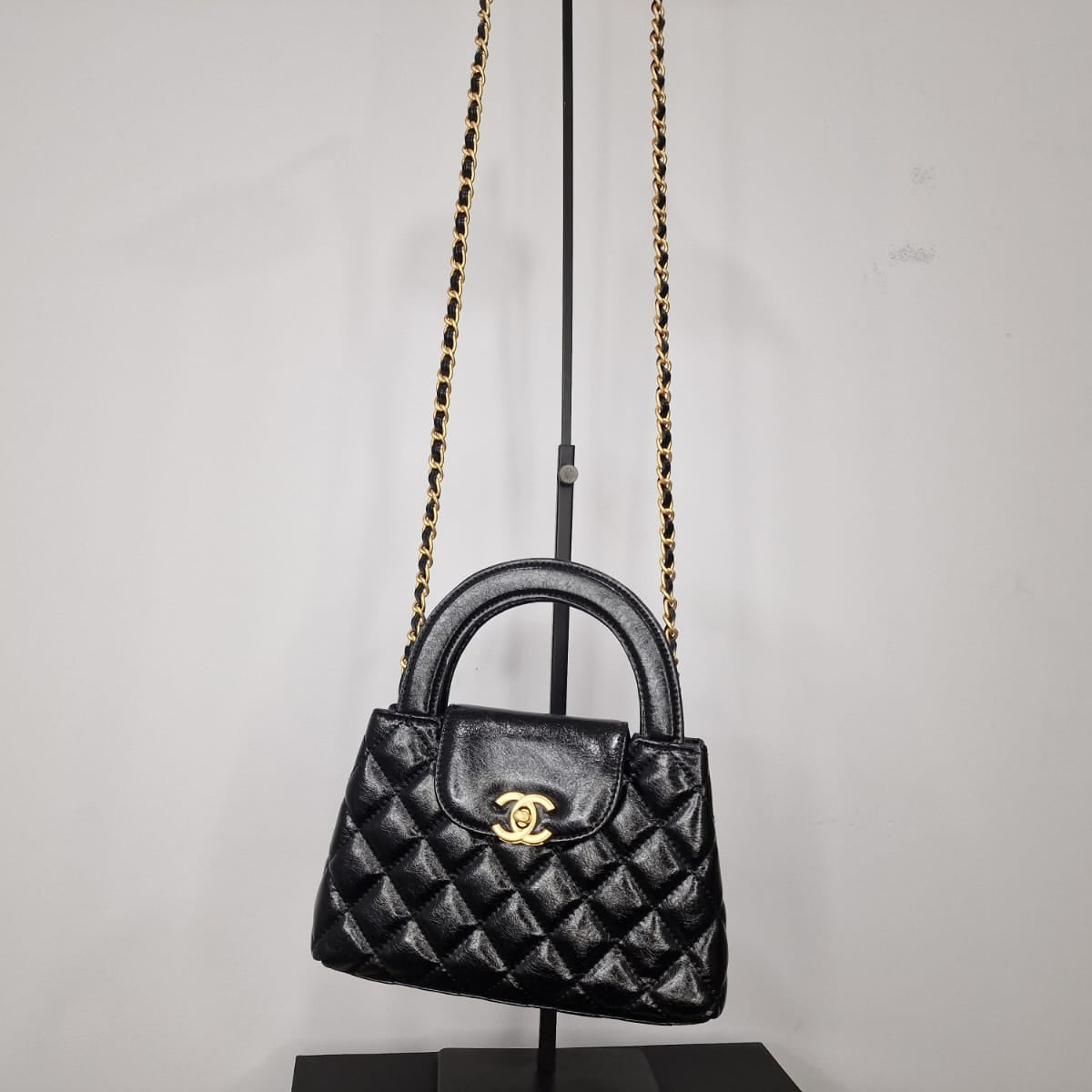 Дамска чанта Chanel от естествена кожа