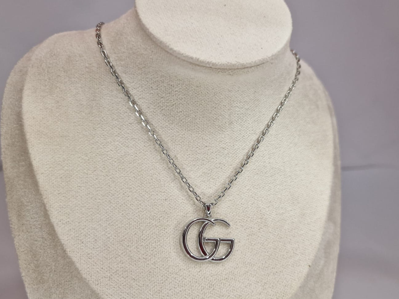 Дамско колие Gucci