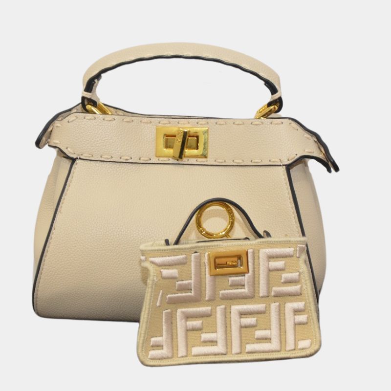 Дамска чанта Fendi от естествена кожа