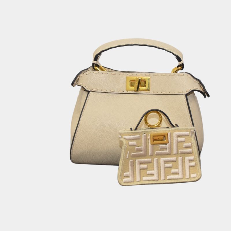 Дамска чанта Fendi от естествена кожа