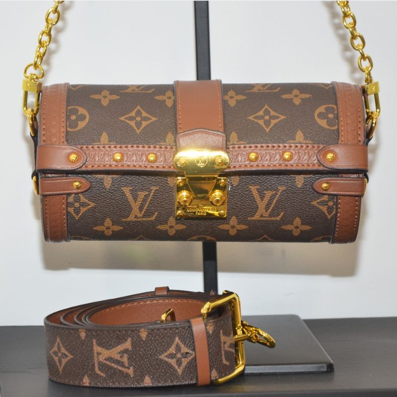 Дамска чанта Louis Vuitton от естествена кожа