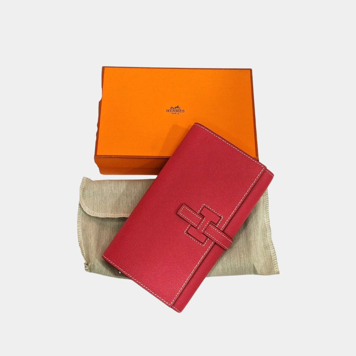 Дамско портмоне с дълга дръжка Hermes от естествена кожа